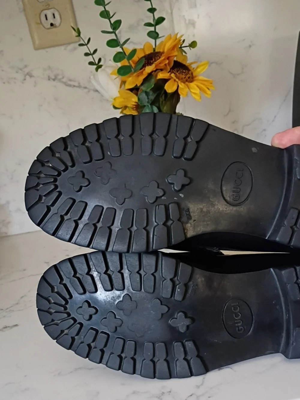 Gucci Black Leather  Loafers for Men